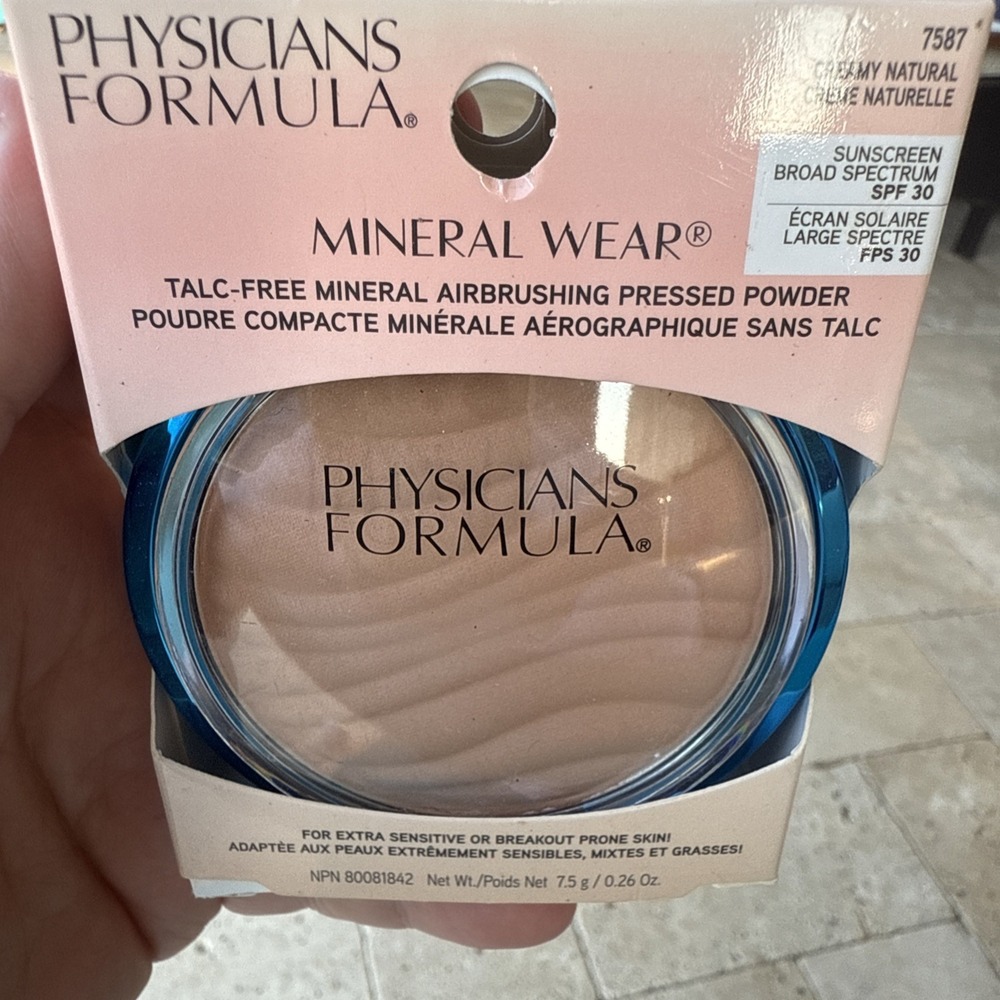 Physicians‎ Formula Mineral Wear Airbrushing Pressed Powder Creamy Natural #7587